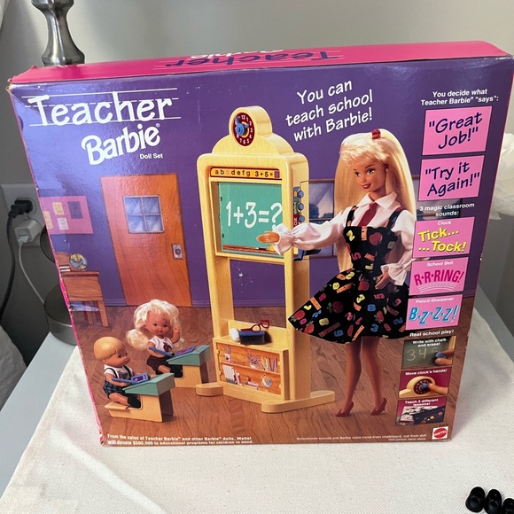 Bundle of Barbie Dolls - Picture 2 of 13